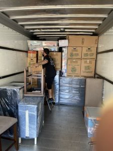 Moving Help near Woodhaven Michigan